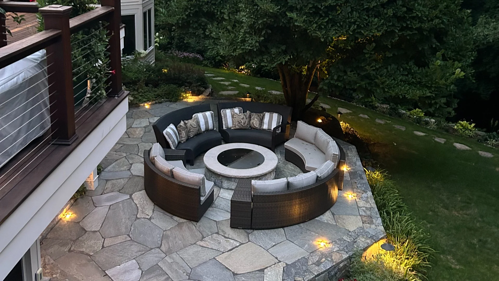 • Front Yard Design • Landscape Architecture • Landscape Design • Landscaping • Patio Design The Classic Elements of a Traditional English Garden